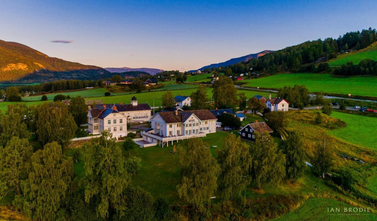 Hotel Dale-Gudbrands Gard By Frich'S Sør-Fron Exterior foto