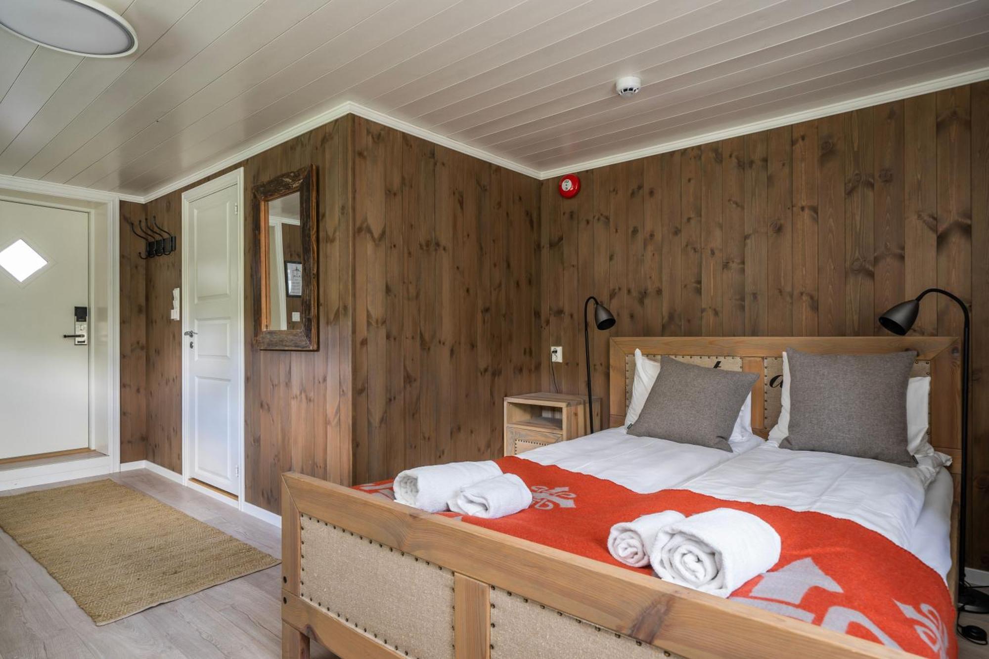 Hotel Dale-Gudbrands Gard By Frich'S Sør-Fron Exterior foto